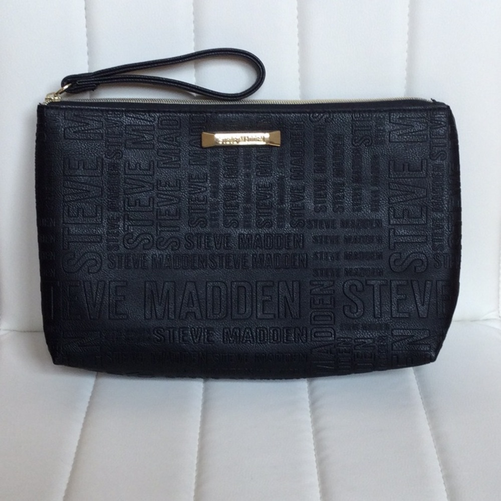NWOT Steve Madden Black Wristlet Clutch Bag